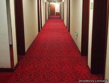 Super 8 Beijing Guang Ming Qiao Hotel Esterno foto